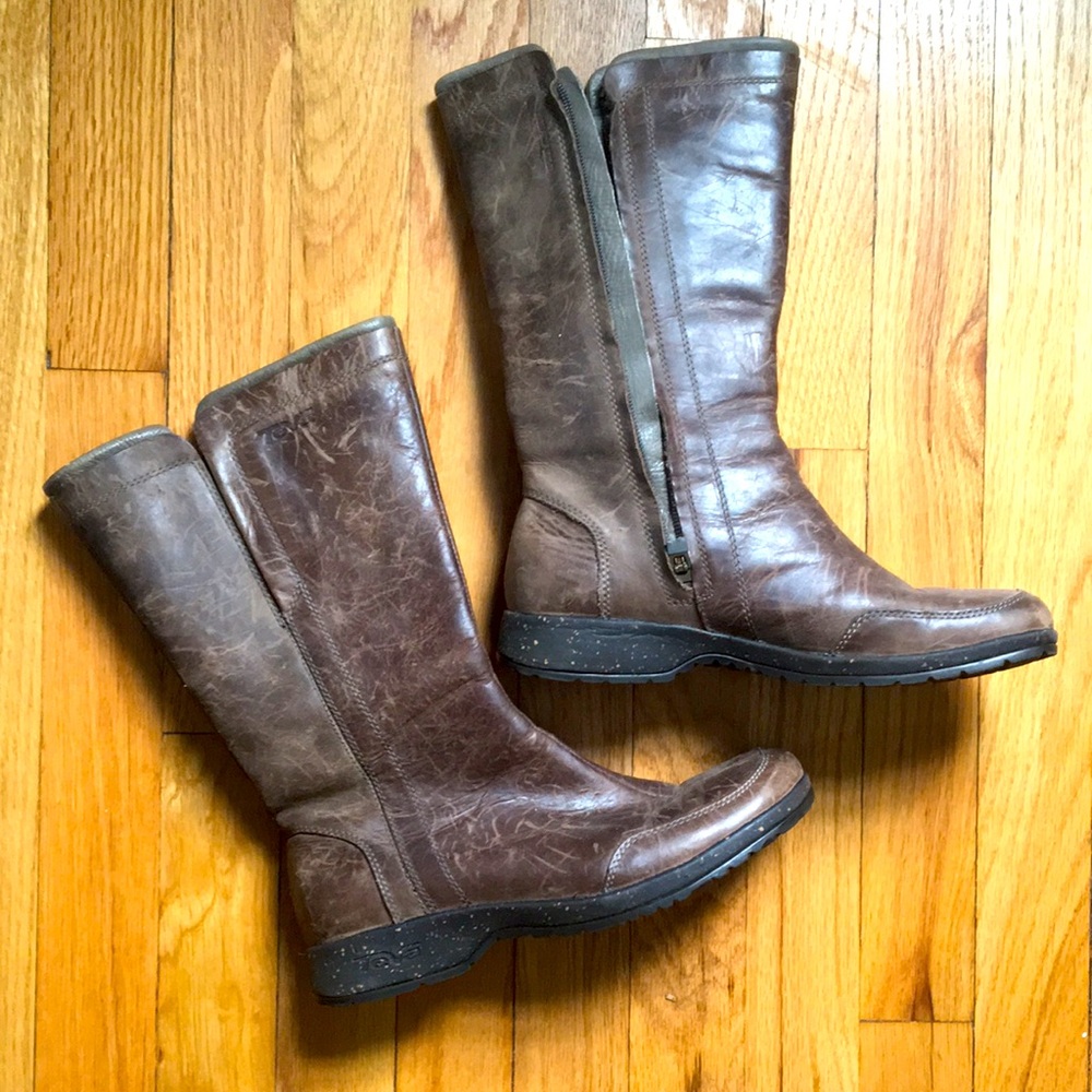 Brown Teva boots